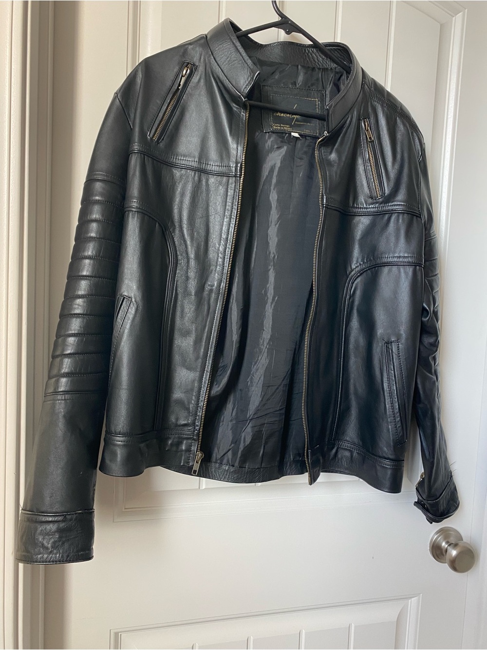 Chocolate Men's Black SheepSkin Leather Bomber Jacket  with Zip Pockets